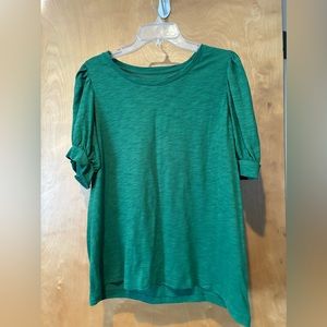 Chico’s green puff sleeve t-shirt